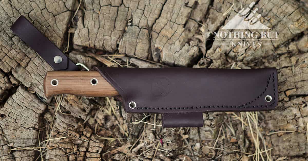 The Condor Swamp ROmper Bushcraft knife is a tight fit in it's sheath when it is new.