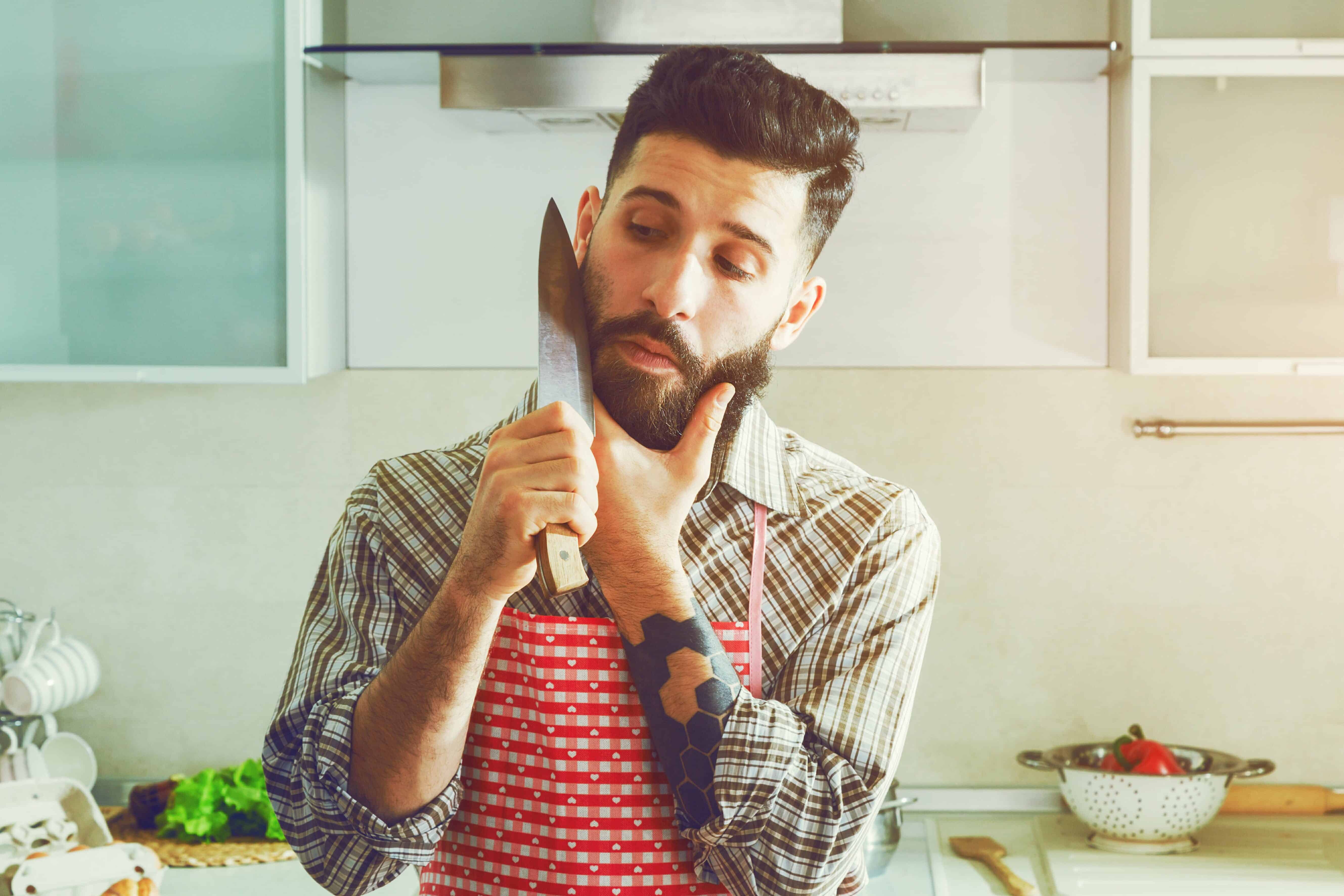 You're Using Your Knife Wrong, Dummy - Image 1: Depositphotos 142588335 original