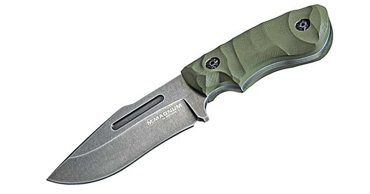 The Boker Magnum Lil Giant is an ingeniously designed knife at a great price. 