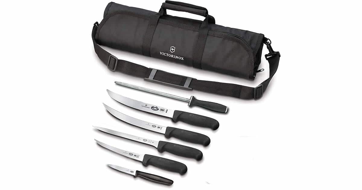 Butcher Knife Set Gear Guide For Hunters - Image 1 The Victorinox Butcher Knife Field Dressing Kit is affordable and durable.