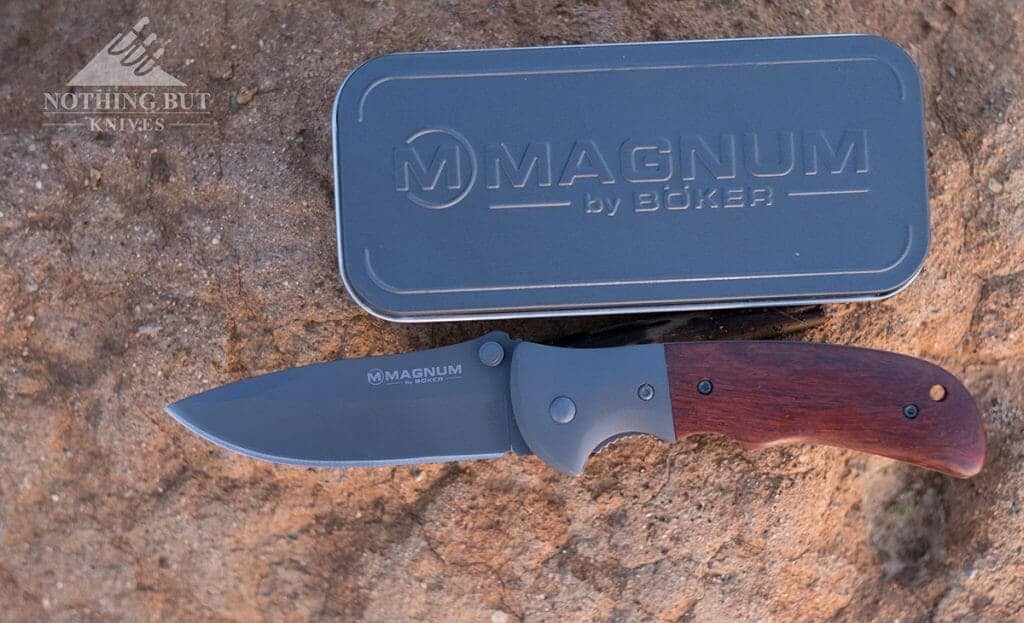 The Boker Co-Operator blade construction and design.