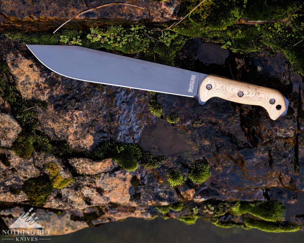 The Ka-Bar Becker BK20 is made for the great outdoors. 