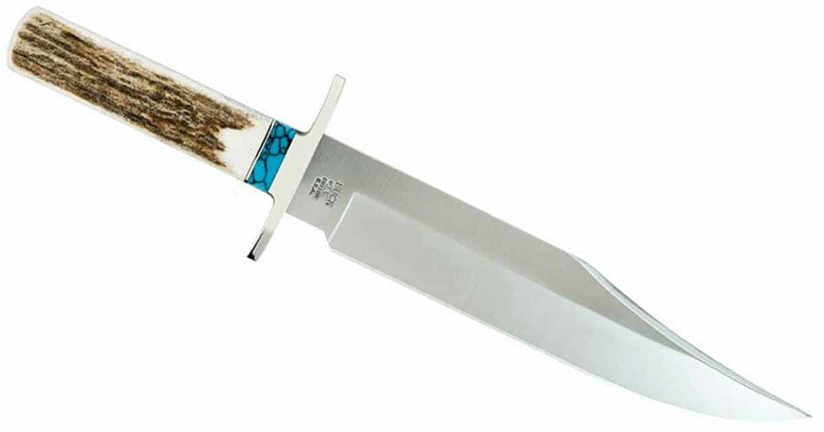 The Buck 916 Bowie knife can be customized to the customer's preference.