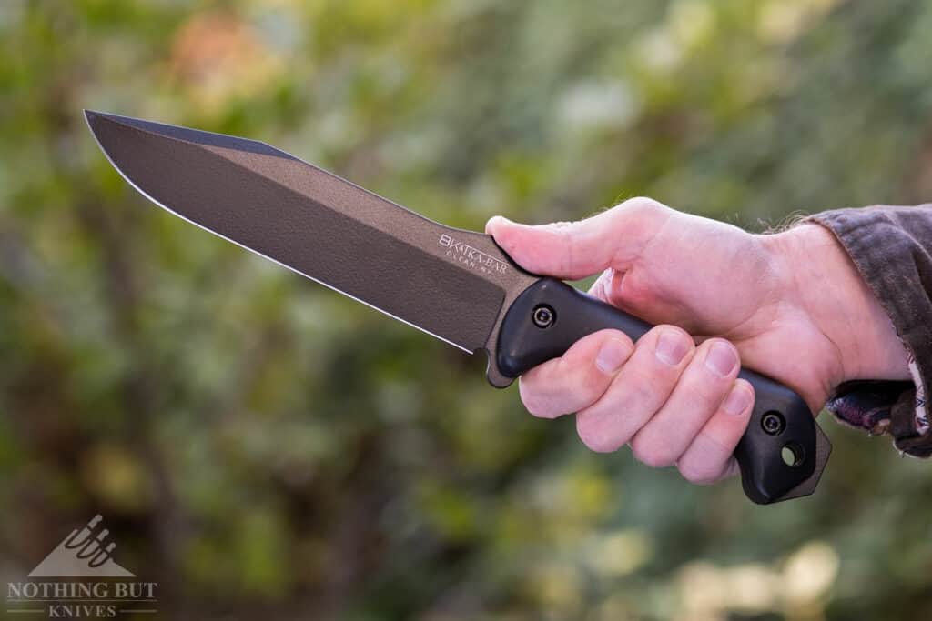 https://www.nothingbutknives.com/wp-content/uploads/2018/10/Ka-Bar-BK7-Handle-Ergonomics-1024x683.jpg