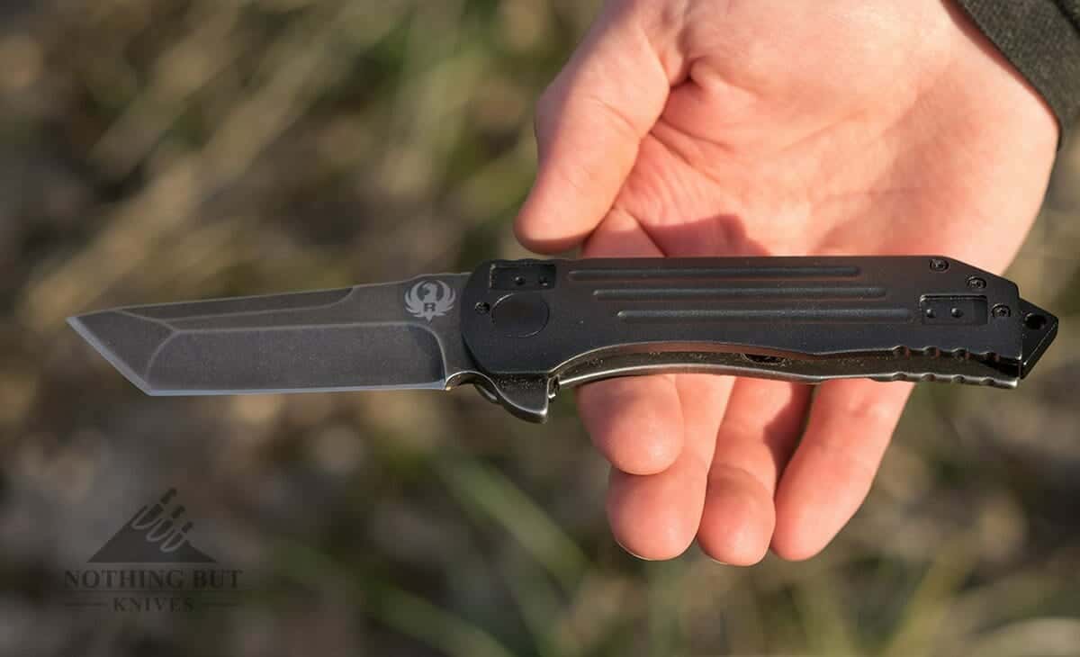 Ruger Crkt 2-Stage Compact Knife Review - Image 1 The 2-stage compact is built tough enough for difficult tasks.