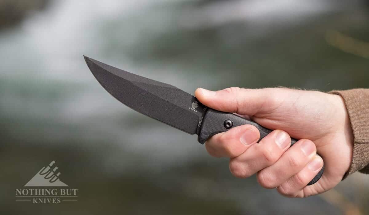 Kizer Little River Bowie Knife Review - Image 4 The Little River Bowie Knife offers good grip, but needs texture.