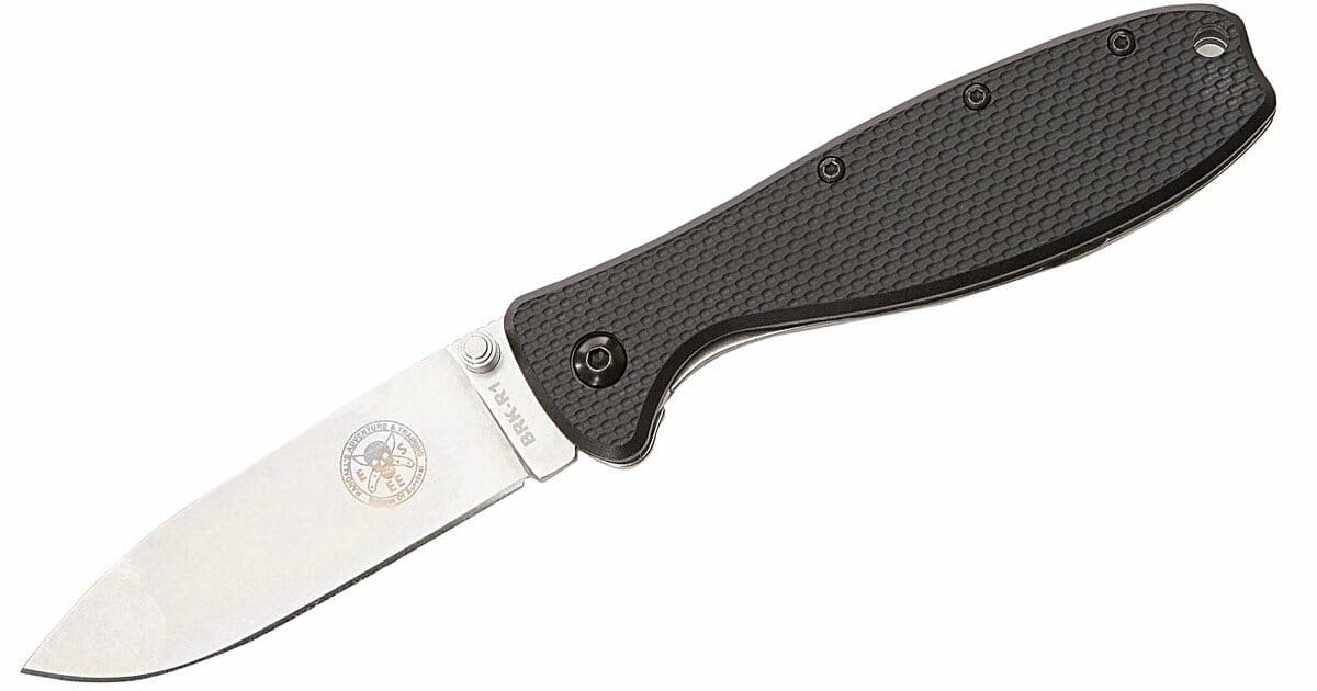 The Esee Zancudo is a popular EDC folding knife.
