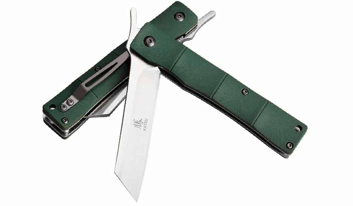 The Katsu pocket razor is a little more mainstream in the modernized Japanese pocket knife world.