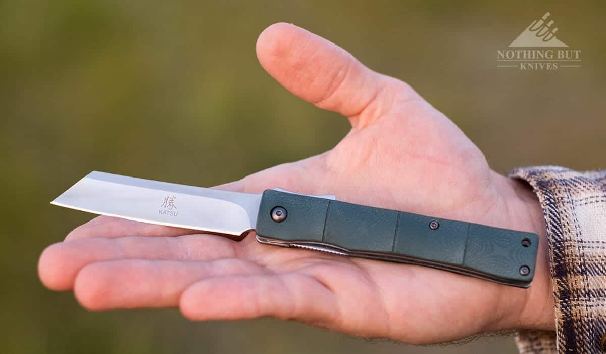 Katsu Bamboo Folding Knife Review - Image 6 The Katsu Bambboo has a well designed blade, but too many problems to make it recommendable.