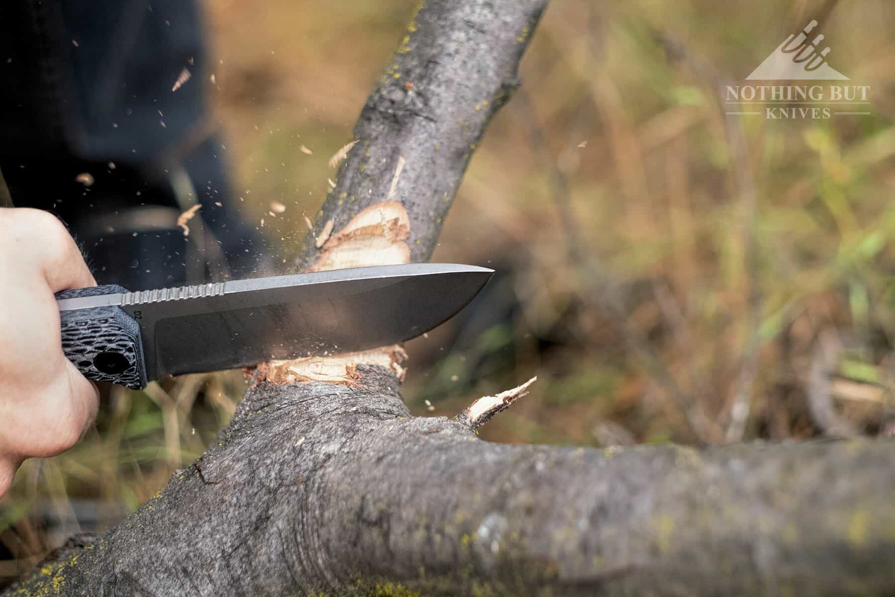 The OTracker X performs well at most tasks needed by a bushcraft knife in actual field use.