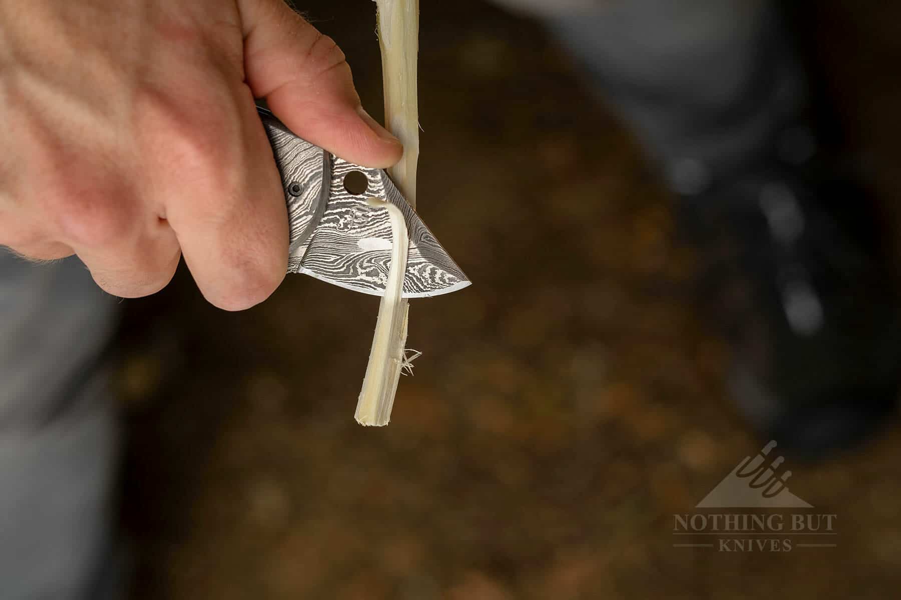 Forseti Steel Lightoller Review - Image 3 Like most short bladed knives the Lightoller is somewhat difficult to open one handed. It becomes easier with practice, but here is certainly more of a learning curve with the Lightoller than there would be with a trendy new flipper from Kershaw or CRKT. Once the Lightoller is open though it is a pretty capable knife. I started testing it by attacking a stack of cardboard boxes in my garage that needed to be broken down for recycling. I just started slicing the boxes into little pieces stopping occasionally for a paper test. The knife never failed to easily slice through the paper even after the boxes were all in pieces.Â
