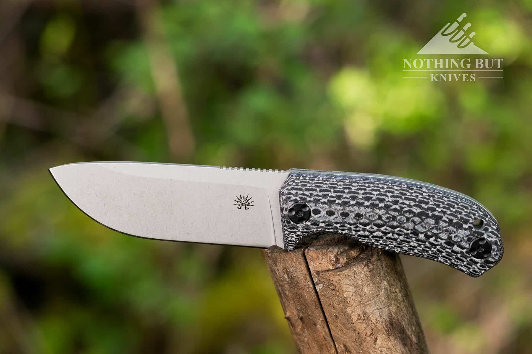 Why Stainless Steel is a Good Material for Knives? - Off-Grid Knives