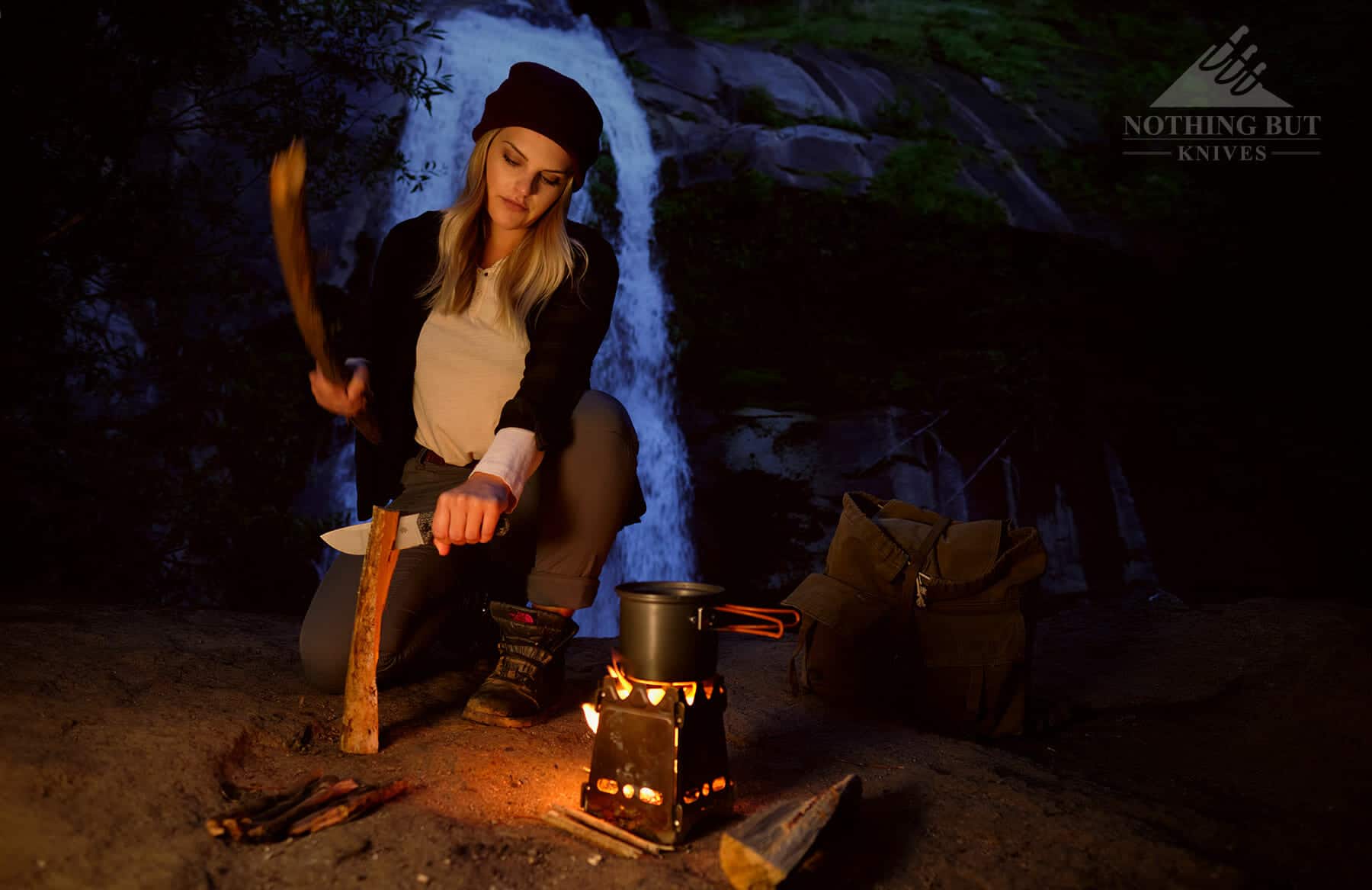 Off Grid Has Created A Capable Bushcraft Camp Knife That Seems To Be an Instant Hit