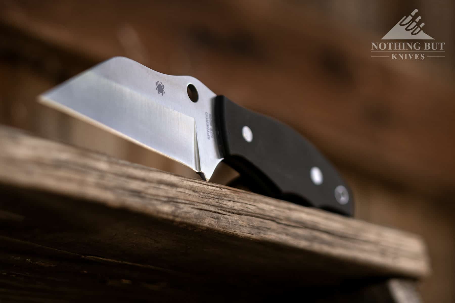 Spyderco Ronin 2 Review - Image 1 The Ronin 2 is a practical size and weight for EDC.