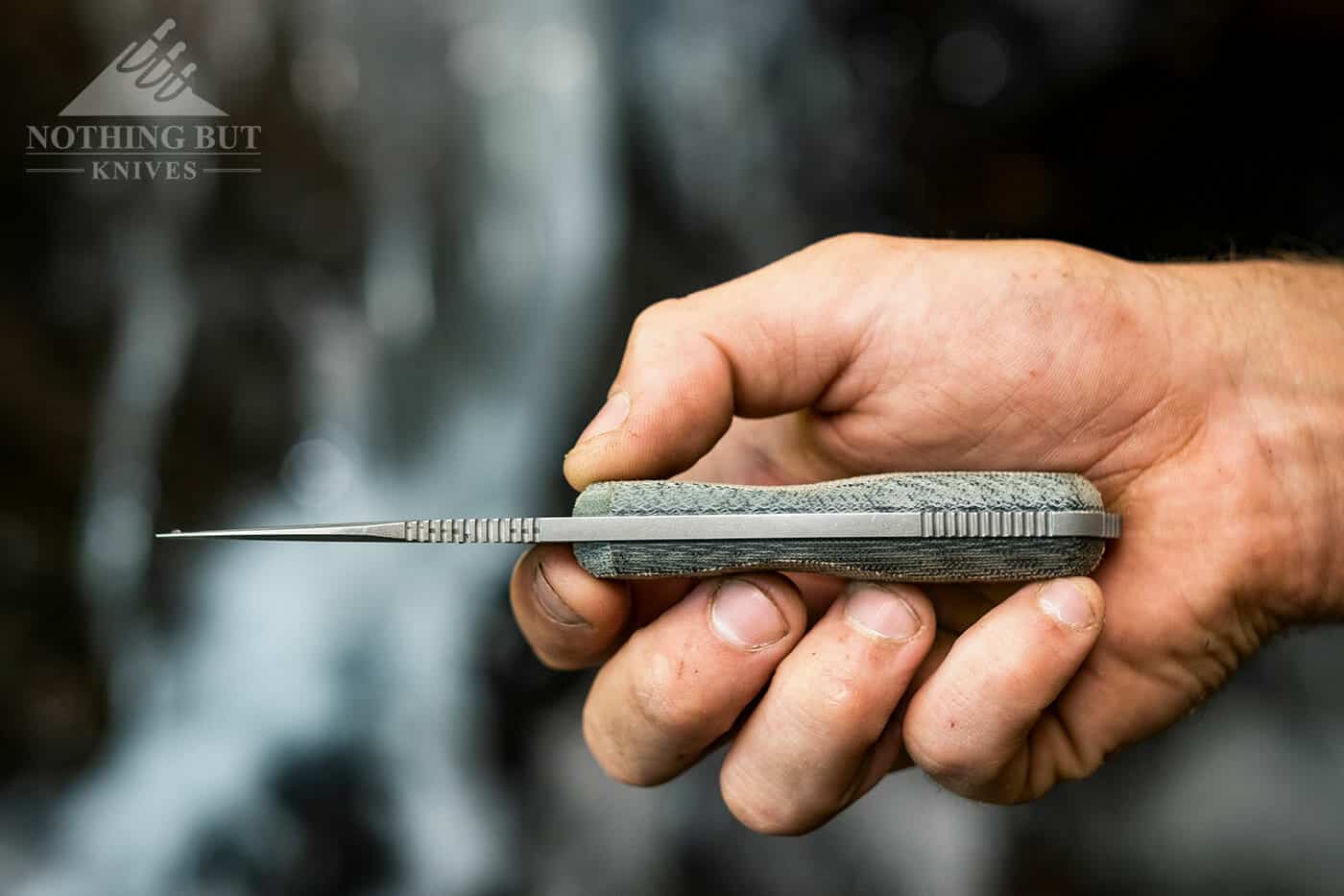 Boker Arbolito El Heroe Review - Image 8 The main culprit of this knife's hotspots is the exposed tang of the handle.