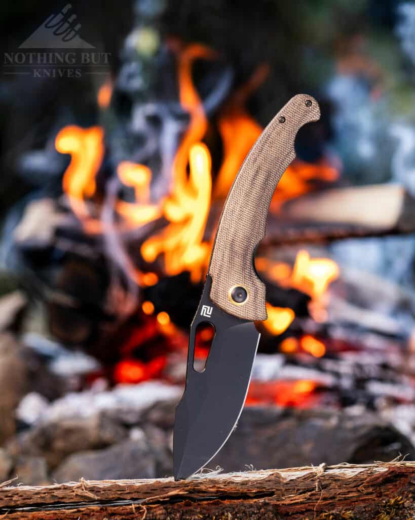 The artisan Cutlery Xcellerator  woulde make a good present for any pocket knife fan that likes camping or hiking. 