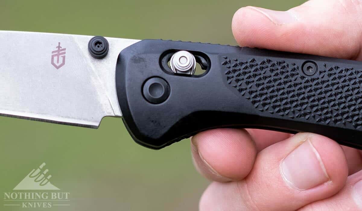 Close-up image of the slide lock on the Gerber Sedulo. 