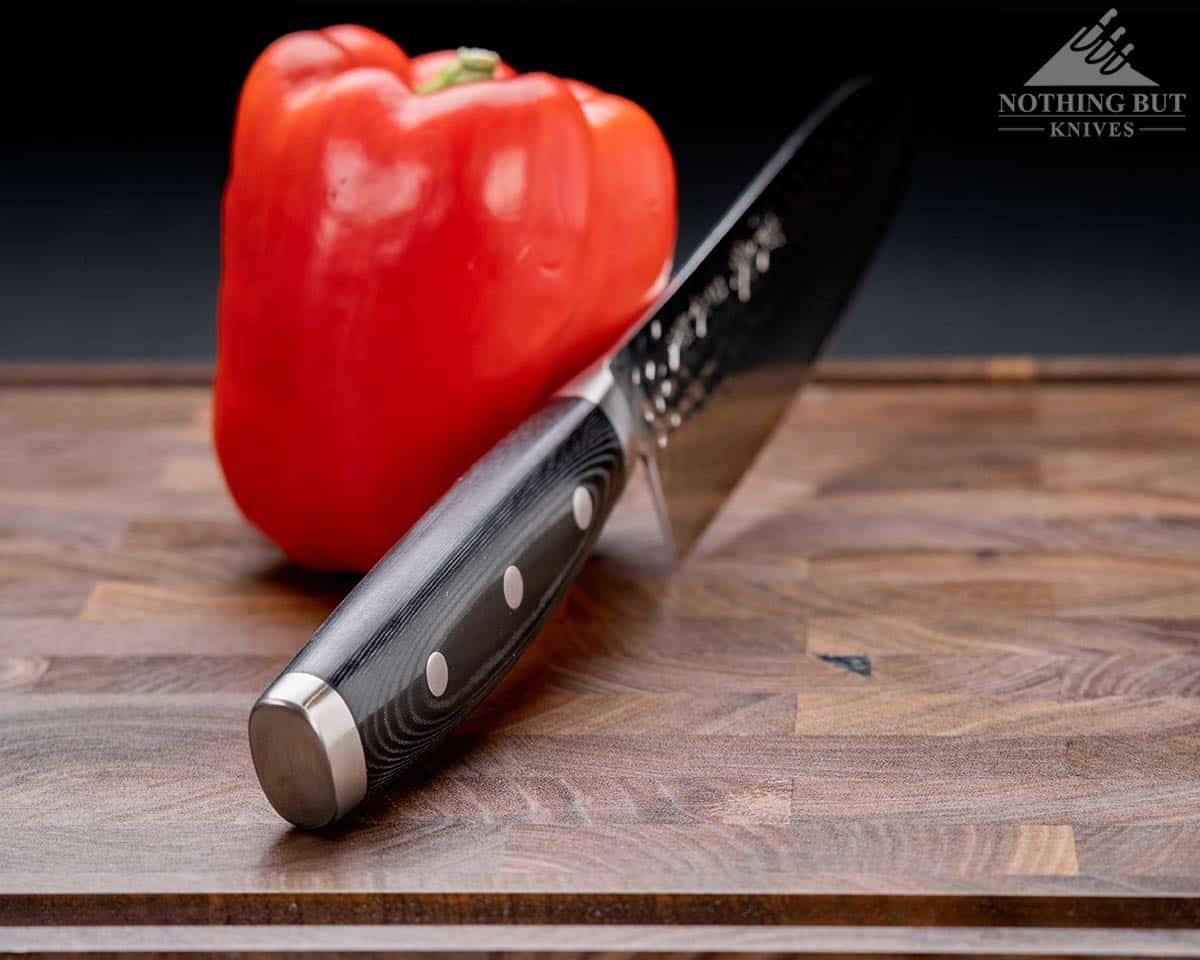 Enso Hd 6.5 Inch Santoku Knife Review - Image 3 A close-up shot of the Enso HD Santoku knife handle.