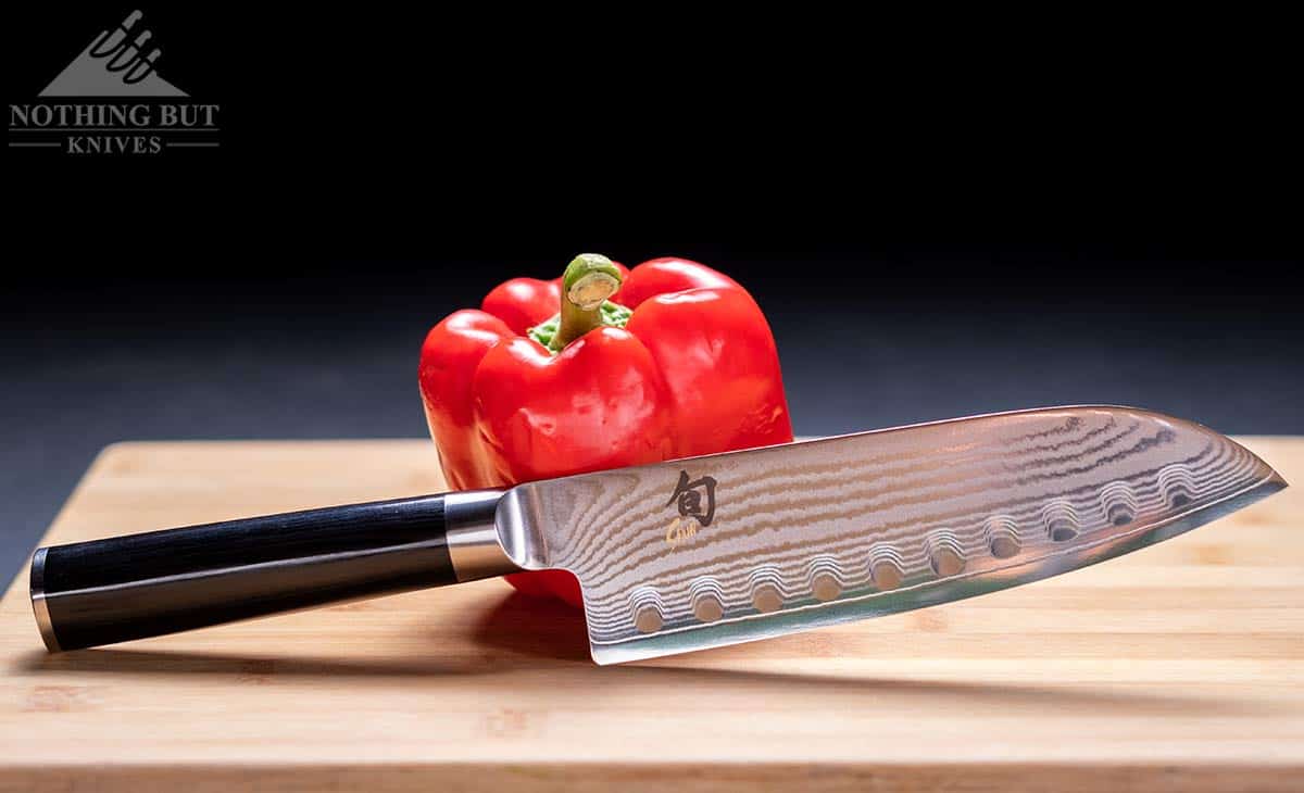 The Shun Classic Santoku knife is a similarly priced alternative to the Enso HD santoku knife. 