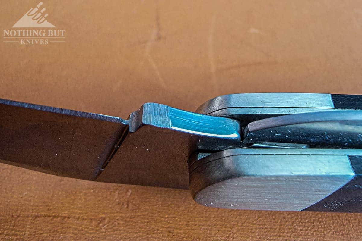Case Russlock Review - Image 6 Macro shot of the gind marks on the Case RussLock.
