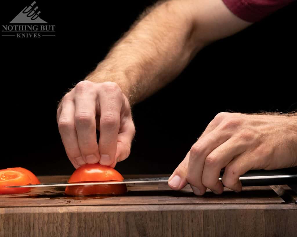 Dalstrong Shogun Series X Chef Knife Review - Image 4 Dalstrong Shogun Series X Chef Knife Review - Image 3: Effortless Slicing With The Dalstrong Shogun Chef Knife 1