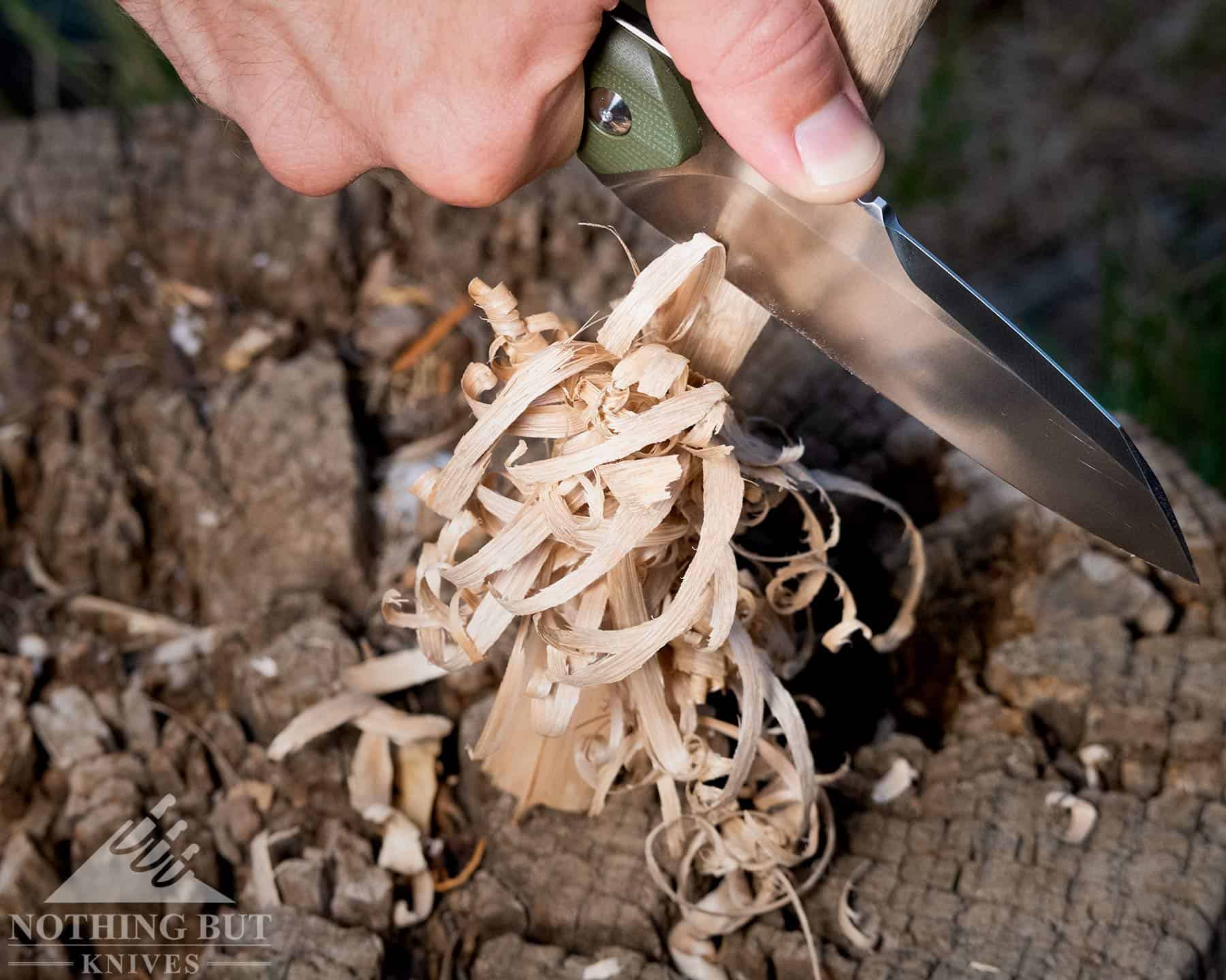 Making a feather stick with the Civivi Kepler .