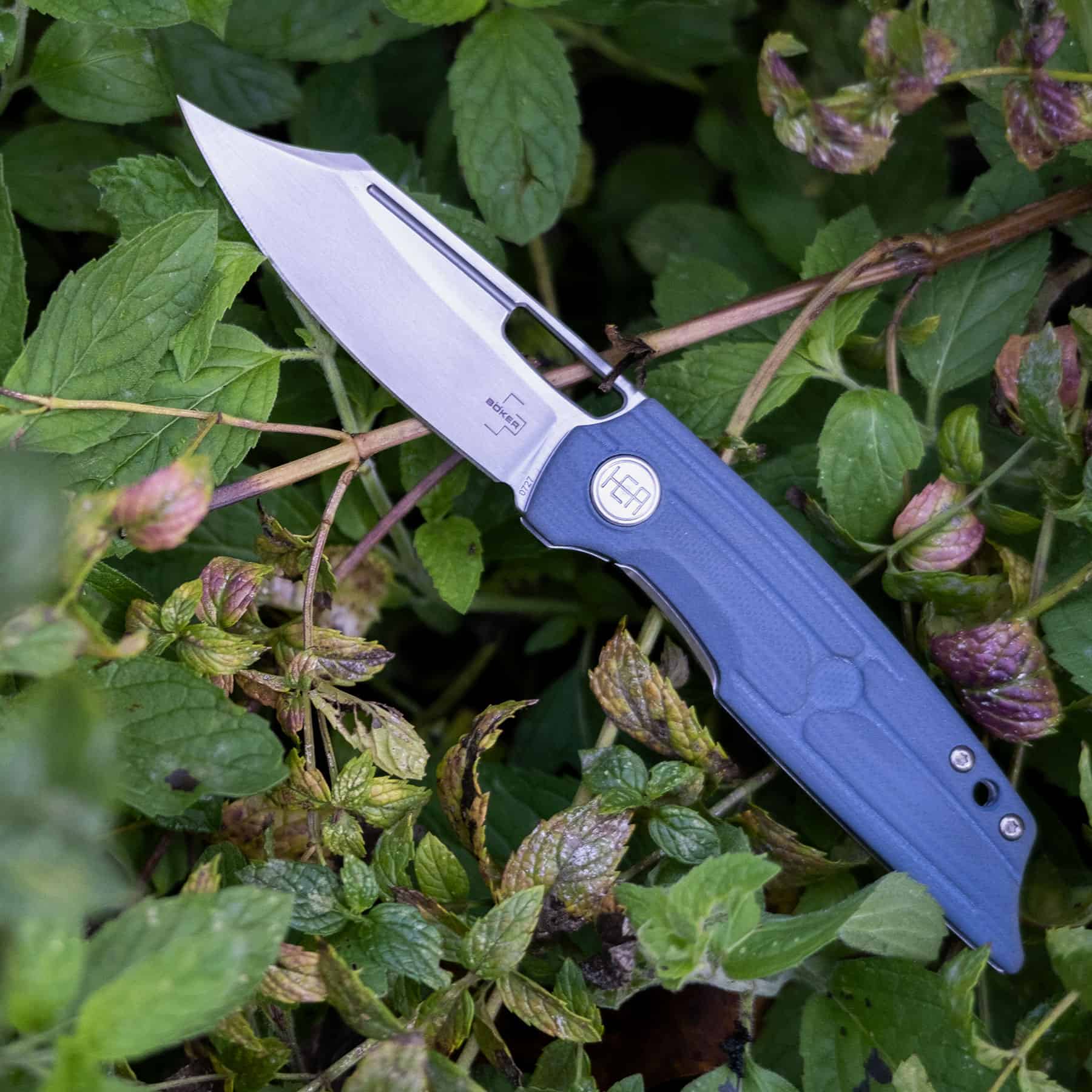 Header image for our in-depth review of the Boker Plus HEA Hunter pocket knife. It is shown here in the open position.