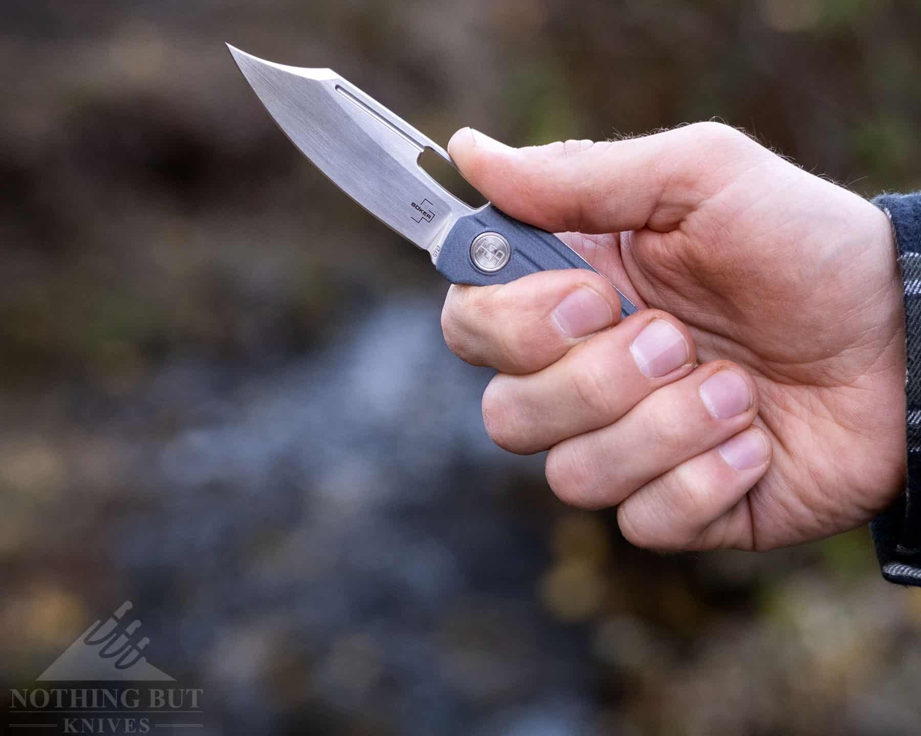Filipino grip with the Boker HEA Hunter folding knife. 