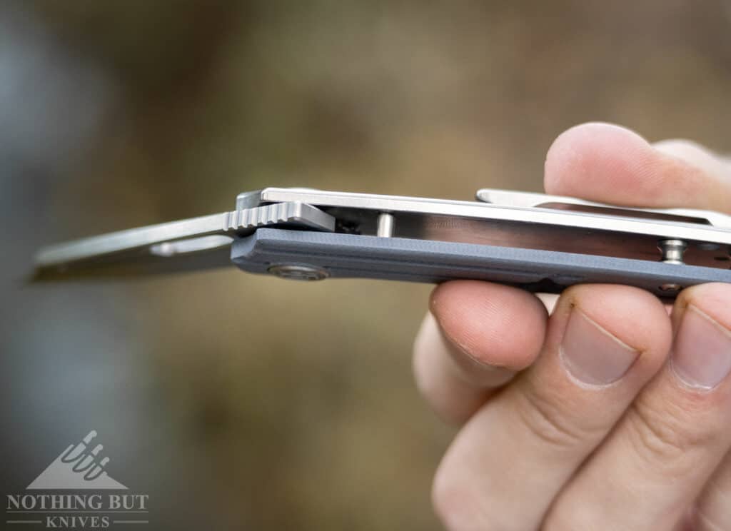 Boker Plus Hea Hunter Review - Image 6 A close-up of the Boker HEA Hunter handle back spacers.