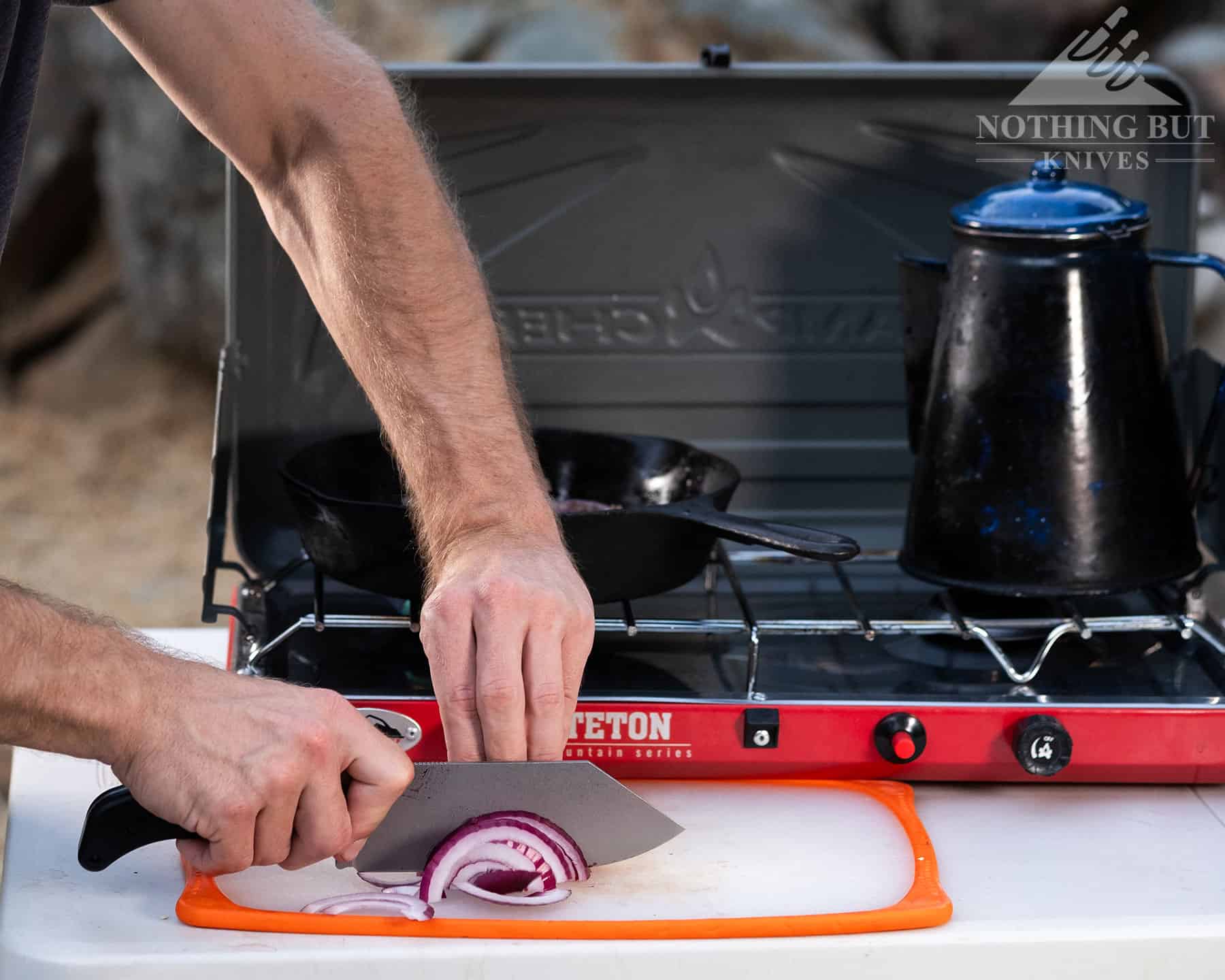 Camp stove cooking with the Off-Grid Grizzly V2.