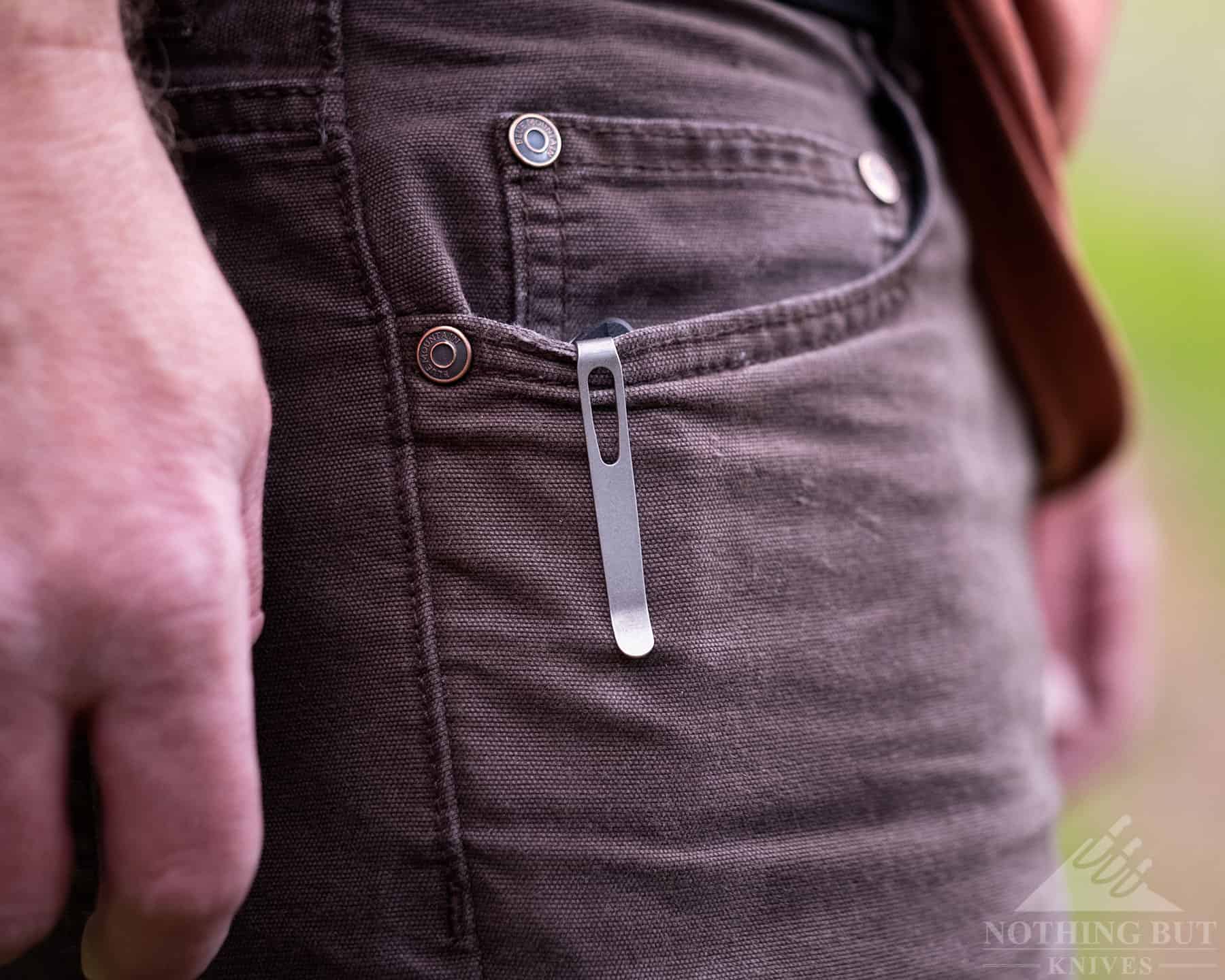 Vosteed Nighshade Review - Image 8 The Vosteed Nightshade in the pocket to illustrate that it is a deep carry knife, that doesn't take up too much pocket space.