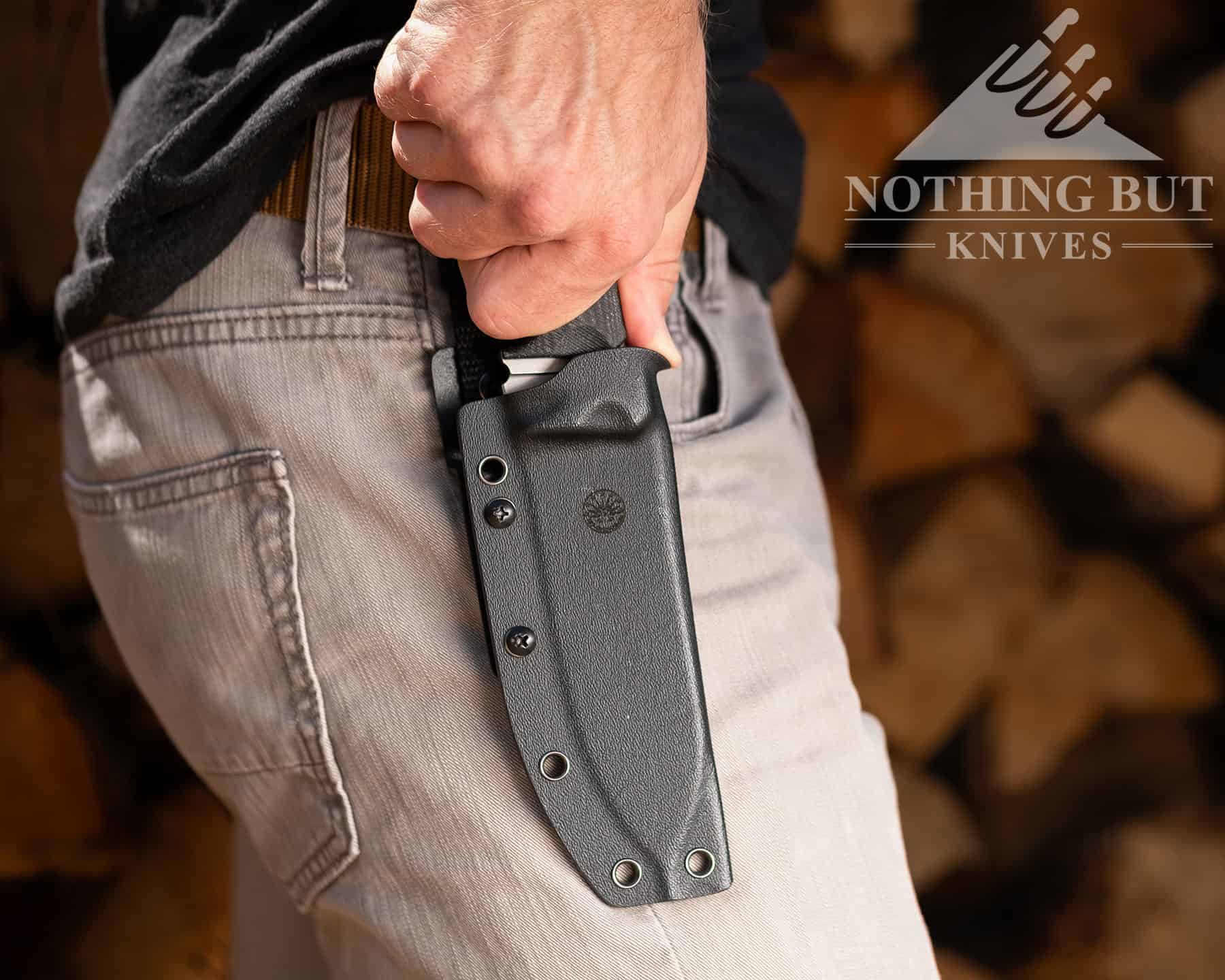 The 2023 update of the Ridgeback features a flat grind option and a thumb ramp on the kydex sheath.