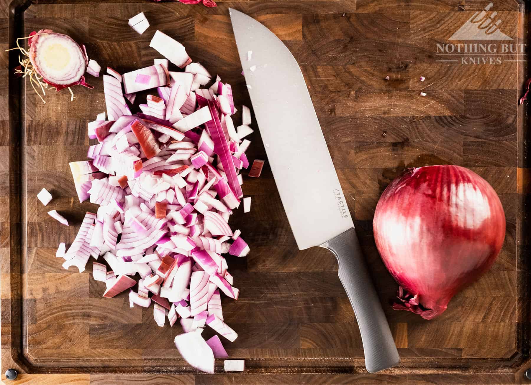 Tactile 8 Inch Santoku Chef Knife Review - Image 9 The blade of the Tactile 8 inch Santoku Chef Knife feels a little too long.