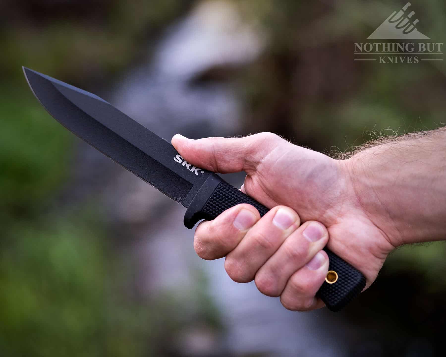 The comfortable handle and versatile blade shape make the Cold Steel SRK a knife enthusiast classic. 