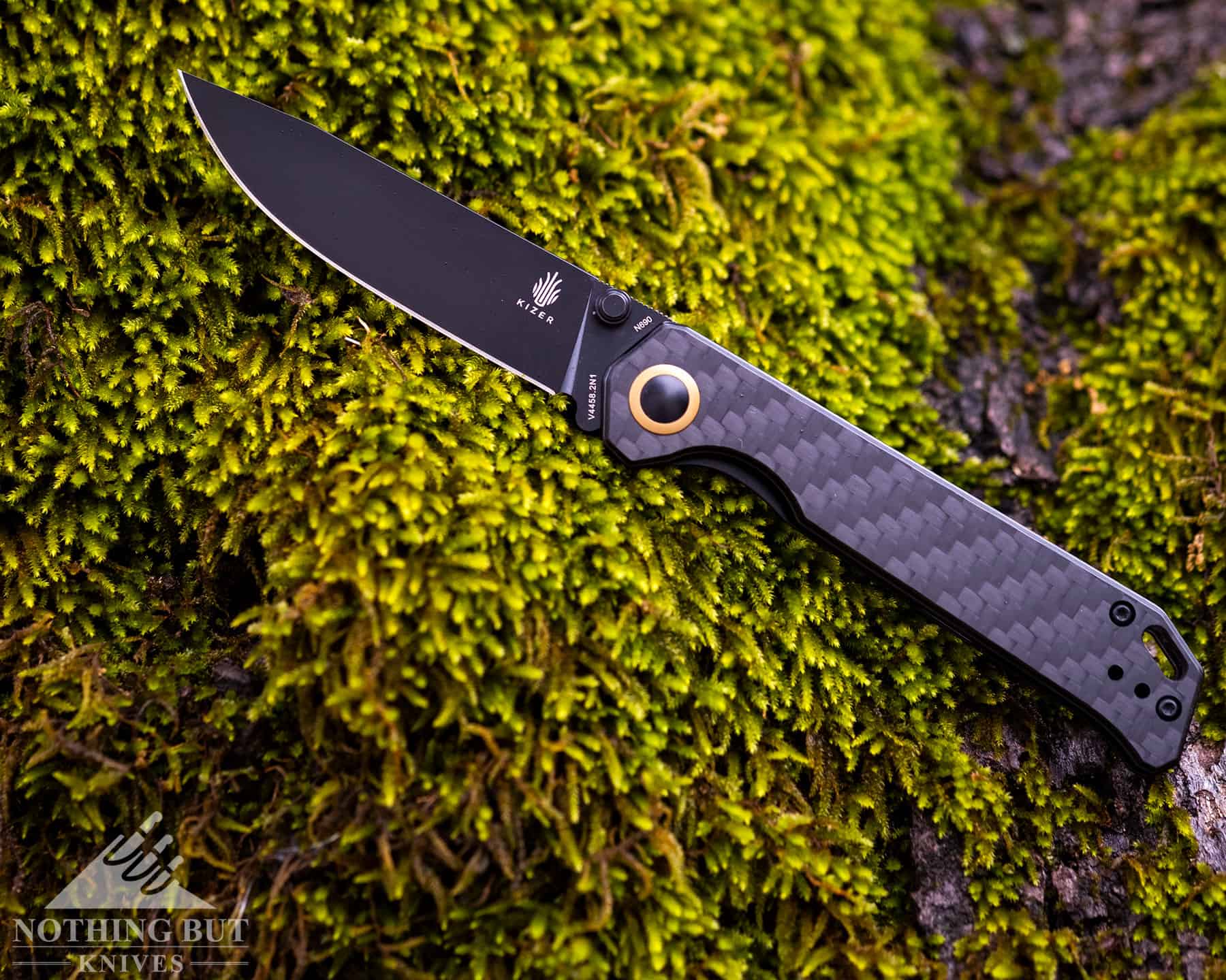 The upgraded Kizer Begleiter 2 pocket knife in the open position to show the improvements.