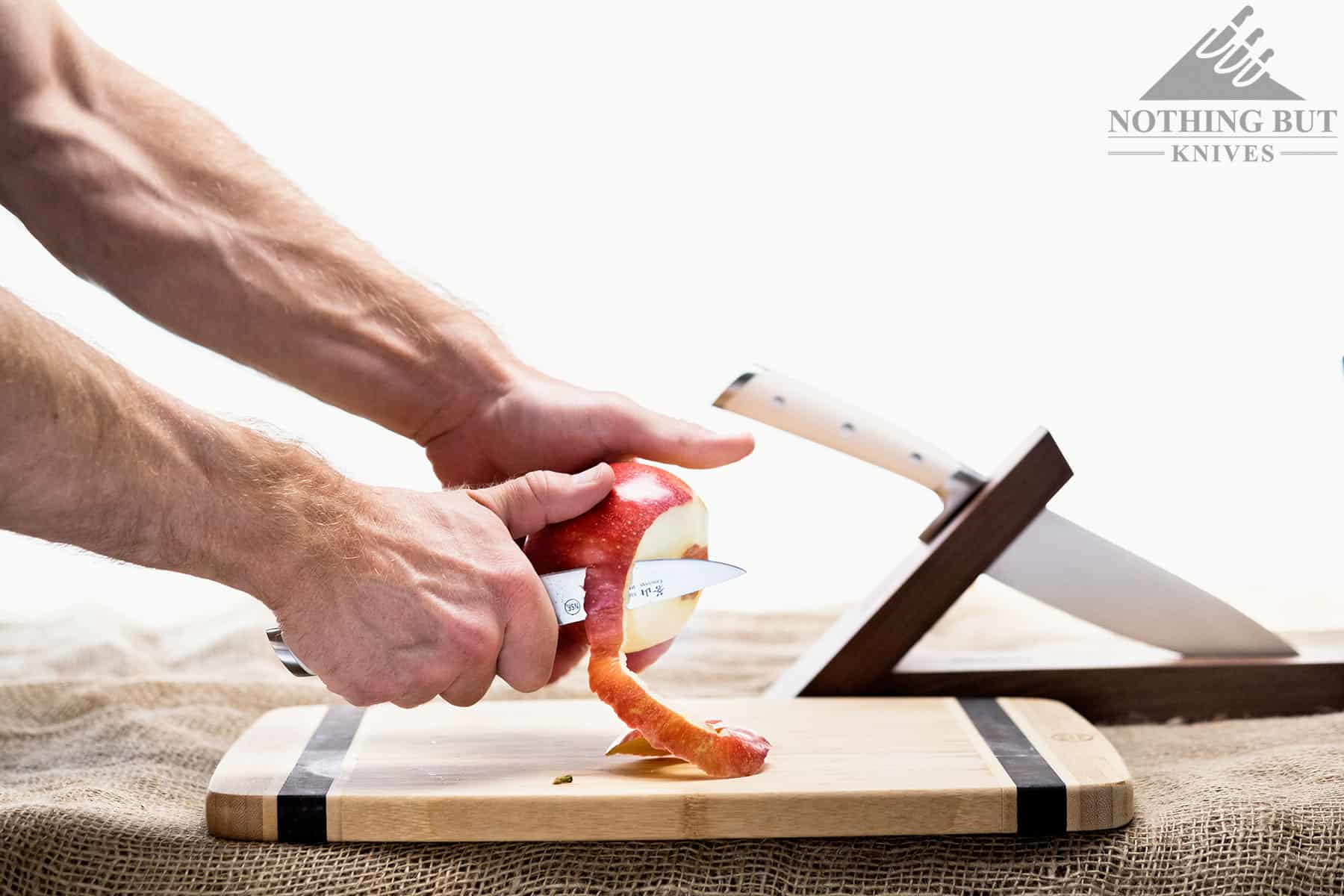 A Knife Set Will Deliver Perfect Slicing, Dicing, Peeling, and Paring