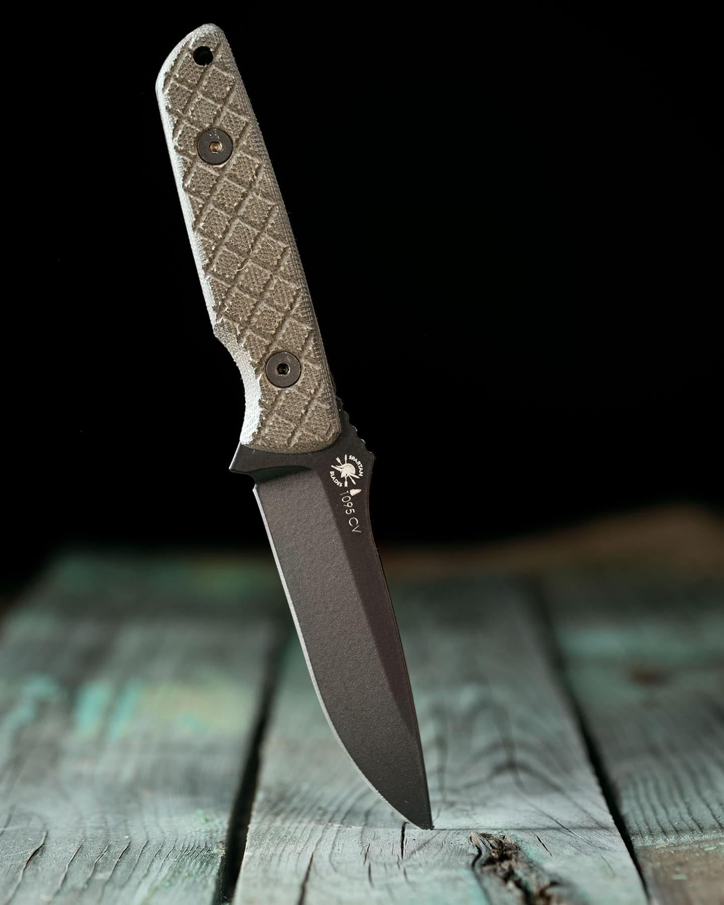 Header image for our Spartan Blades Alala knife review.
