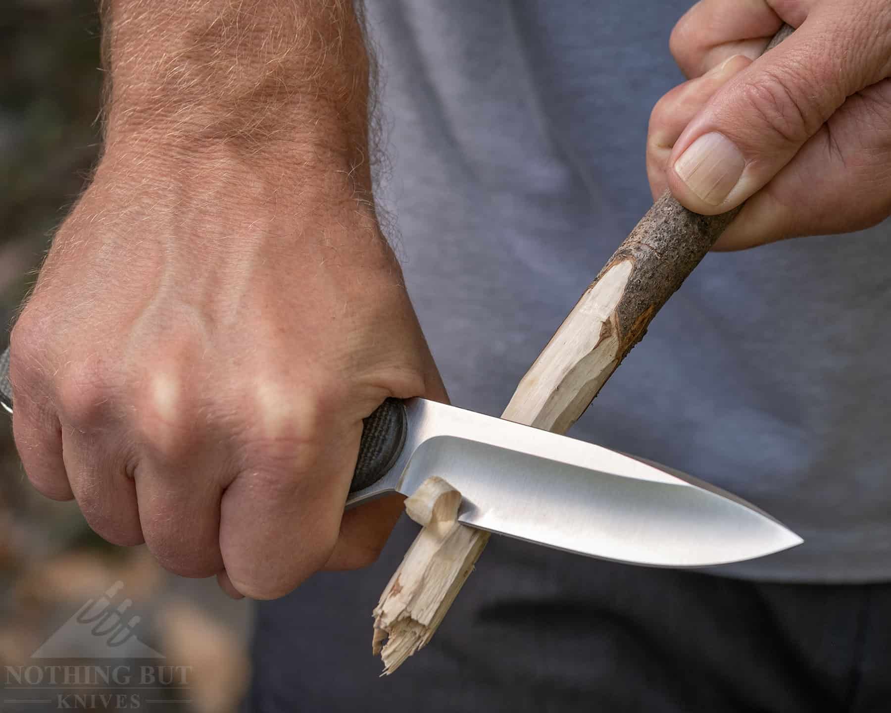Civivi Elementum Fixed Blade Review - Image 6 The Elementum is a decent utility knife that almost has the looks of a fixed blade Gentleman's Carry.