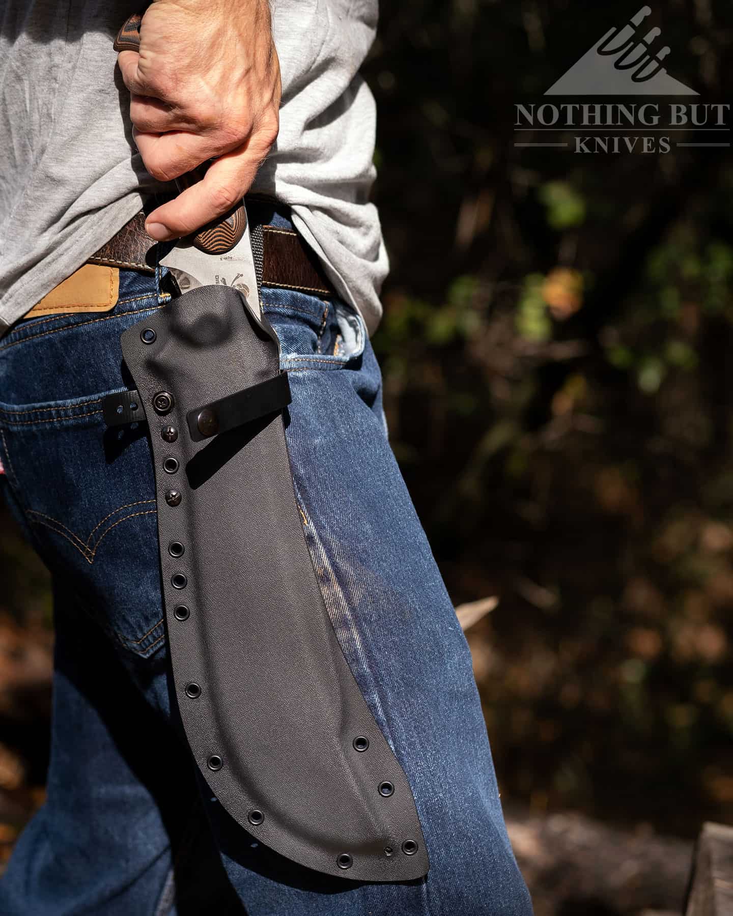 The sheath of the Work Tuff Apex knife sits low on the hip which makes it easy to draw in-spite of its size.  