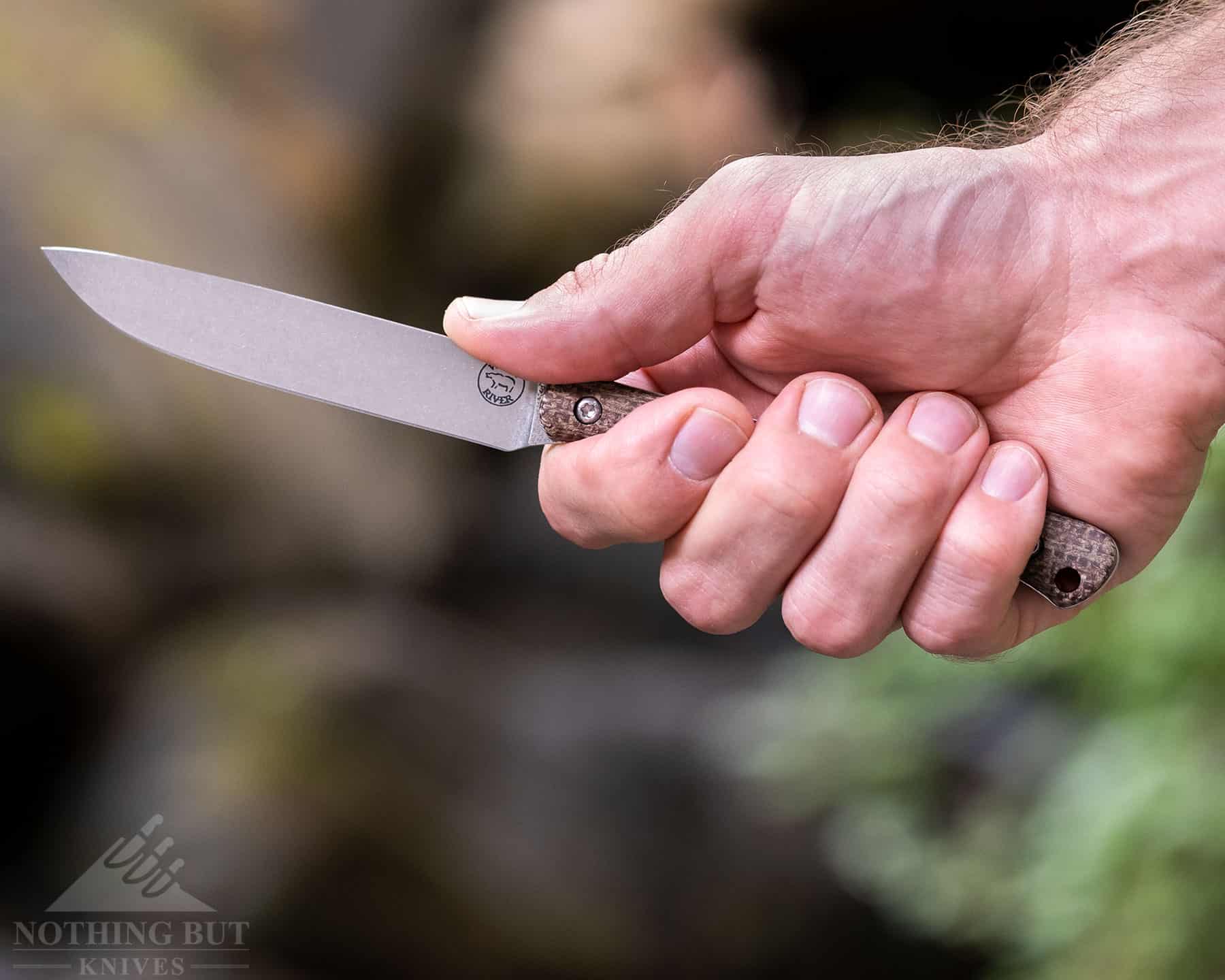 White River Knives Exodus 4 Review - Image 10 The texture of the Micarta handle on the Exodus 4 is just about perfect.