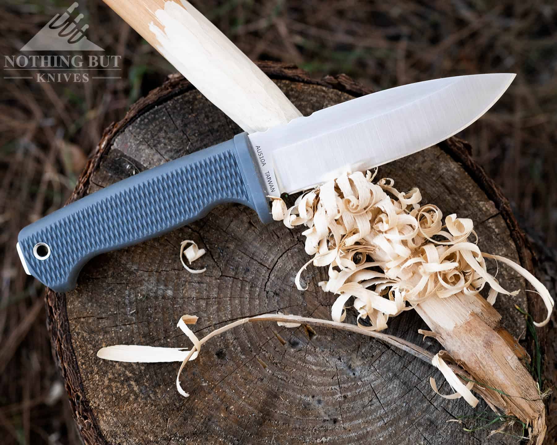 Demko Freereign Review - Image 11 The FreeReign is not great for feather sticking, but it gets the job done.