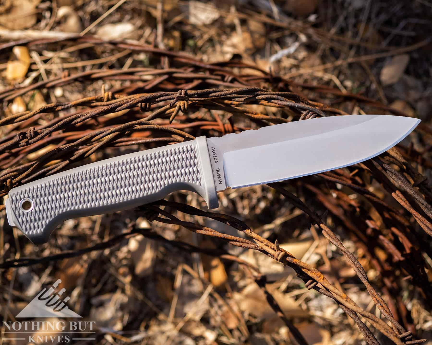 The FreeReign's blade has an incredably sharp edge right out of the box. 