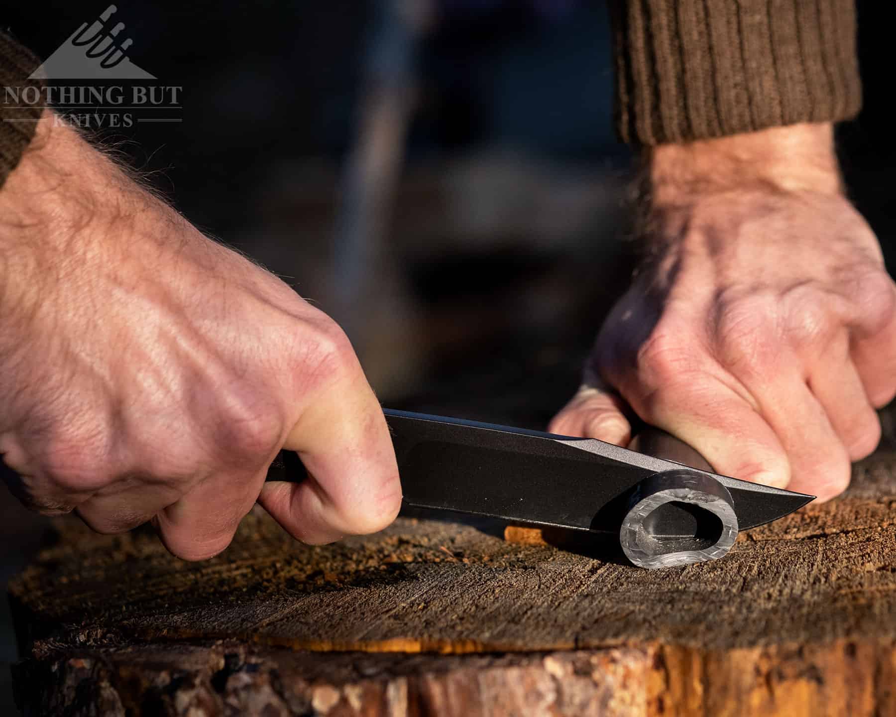 The Ka-Bar Ek Commando series of knives are capable of tough tasks. 