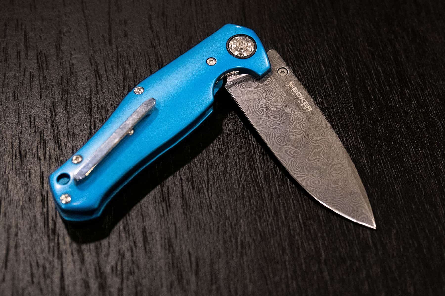 Shot Show 2023 New Knife Wrap-Up - Image 12 The Boker 1969 Damast Z28 is made from steel of a real Mustang car.