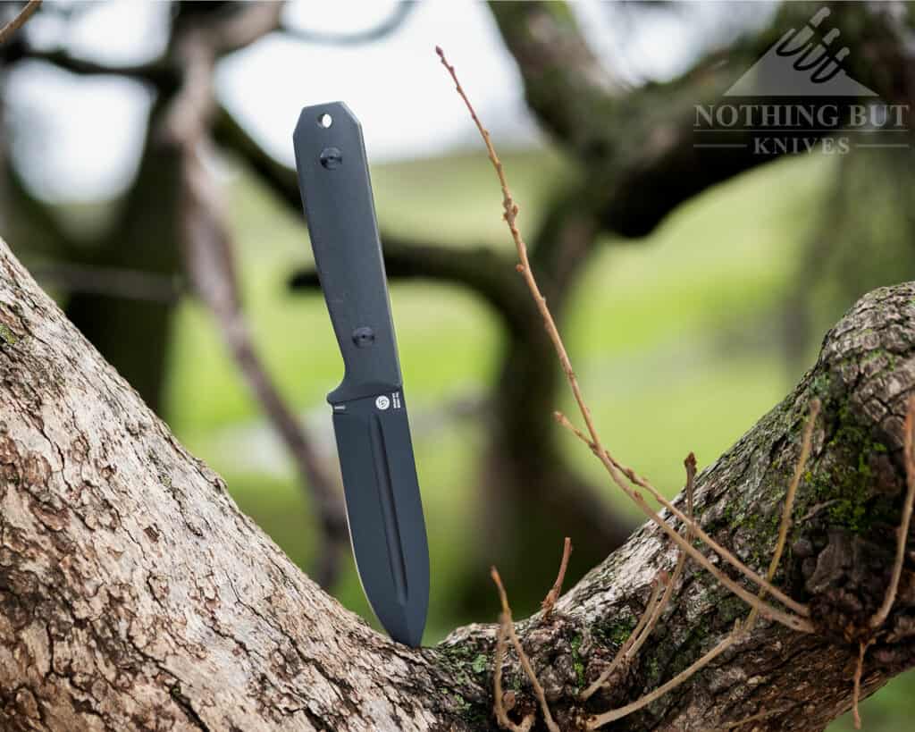 Artisan Cutlery Wreckhart Review - Image 13 The Wreckhart features a great hybrid design that makes it fun and practical.