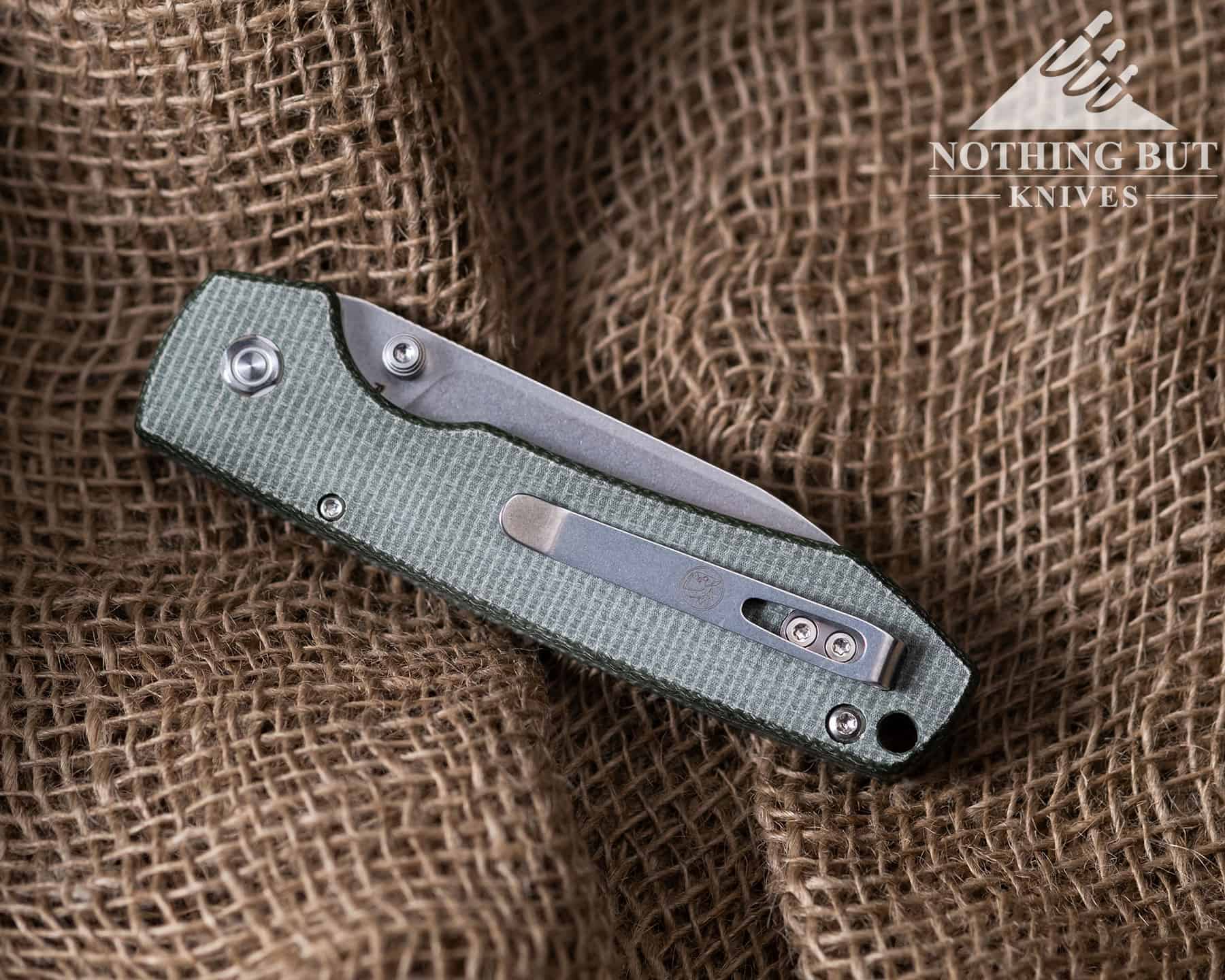 Vosteed Raccoon Review - Image 10 The pocket clip on the Racoon is snug.
