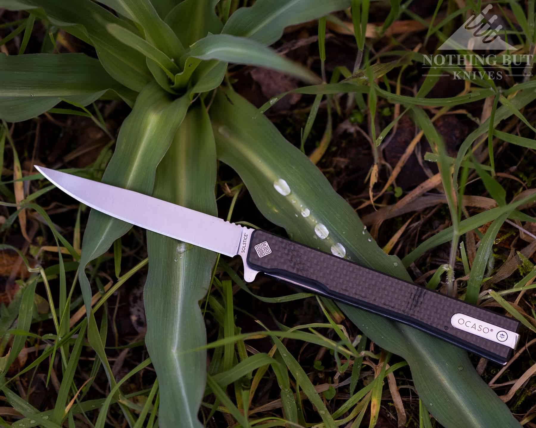 The Ocaso Solstice blade is thin, strong and sharp. 