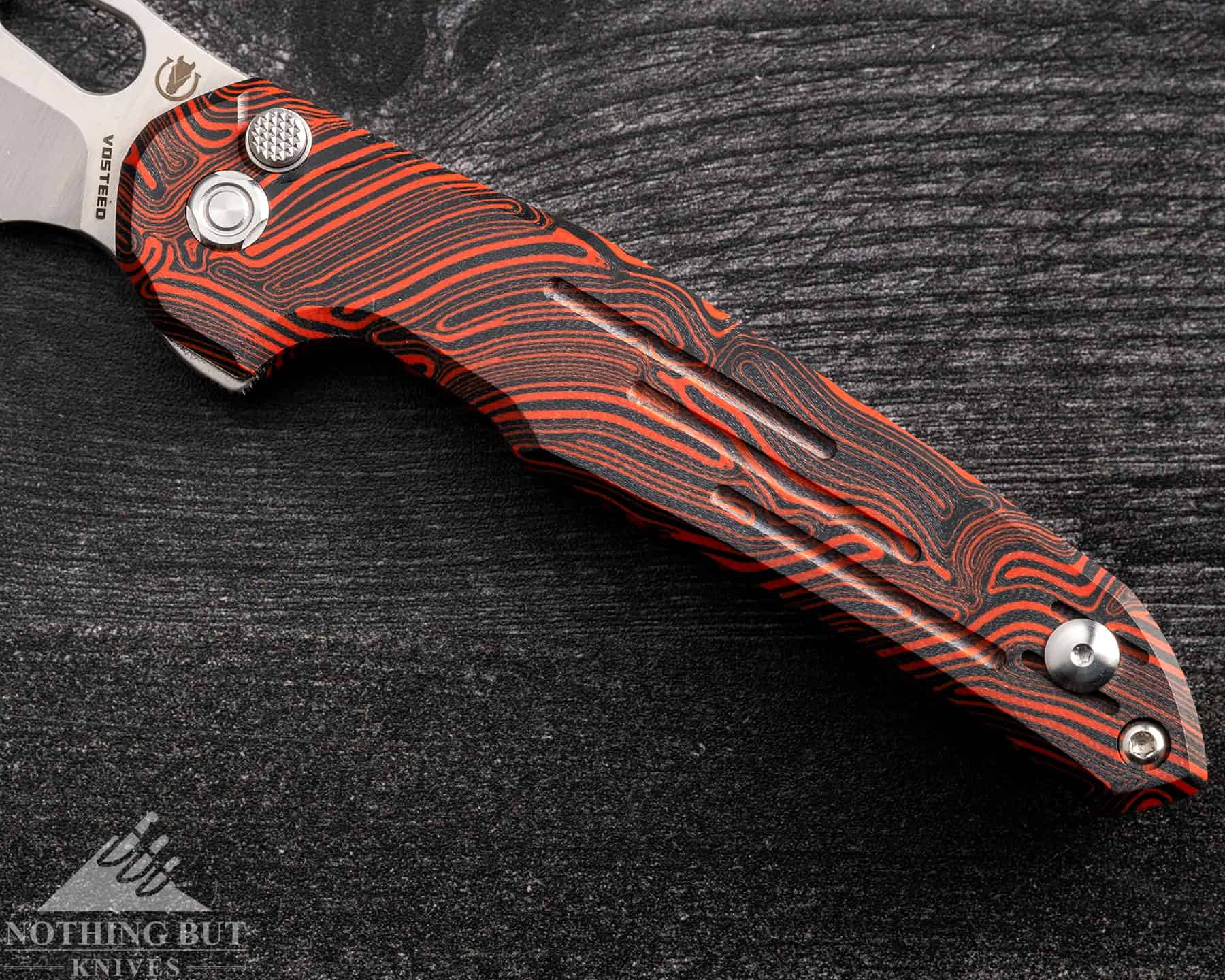 Vosteed Thunderbird Review - Image 16 The grooved handle of the Thunderbird is ergonomic and easy to grip.