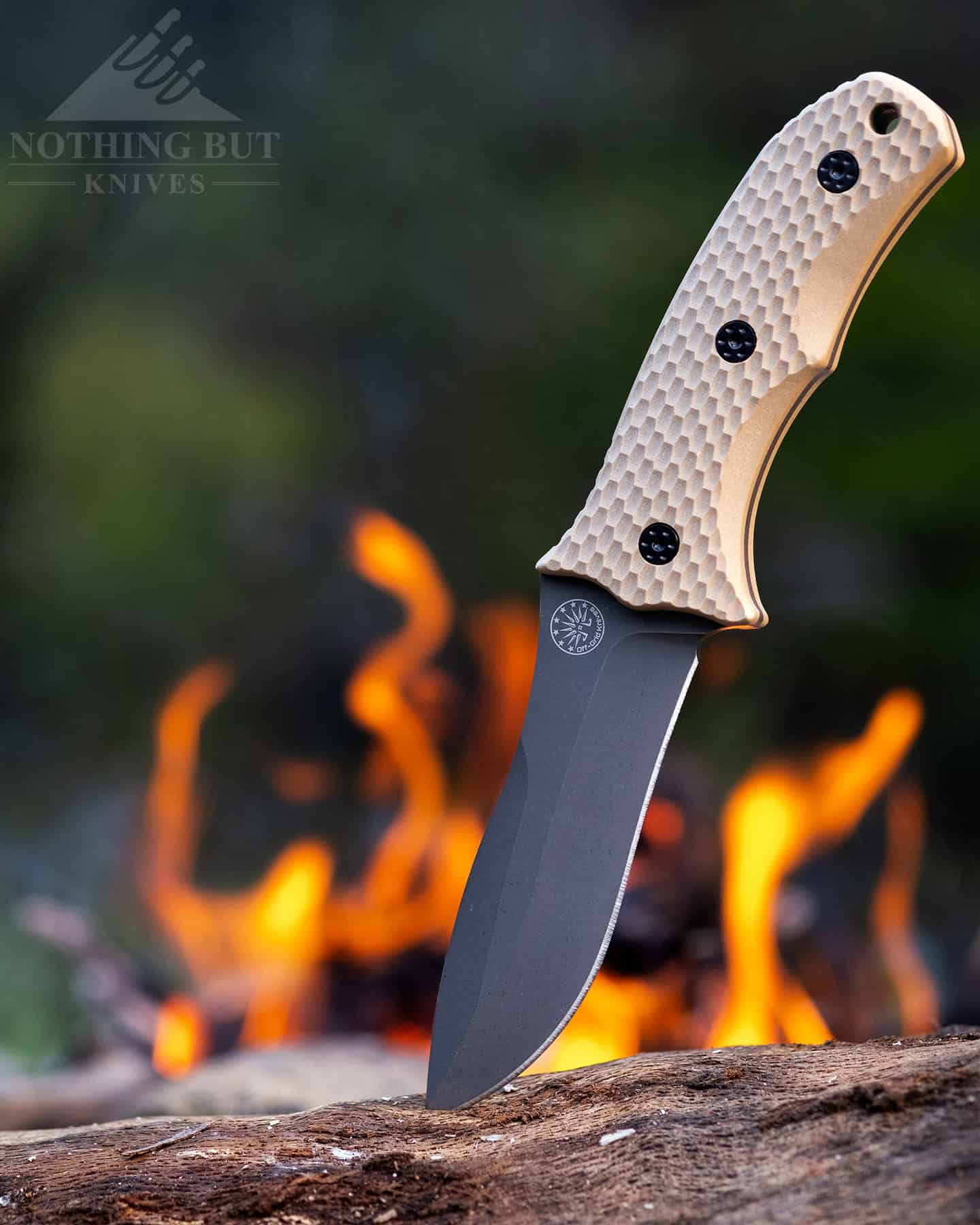 The Off- Grid Backcountry is one of the best tactical survival knife hybrids we tested. 