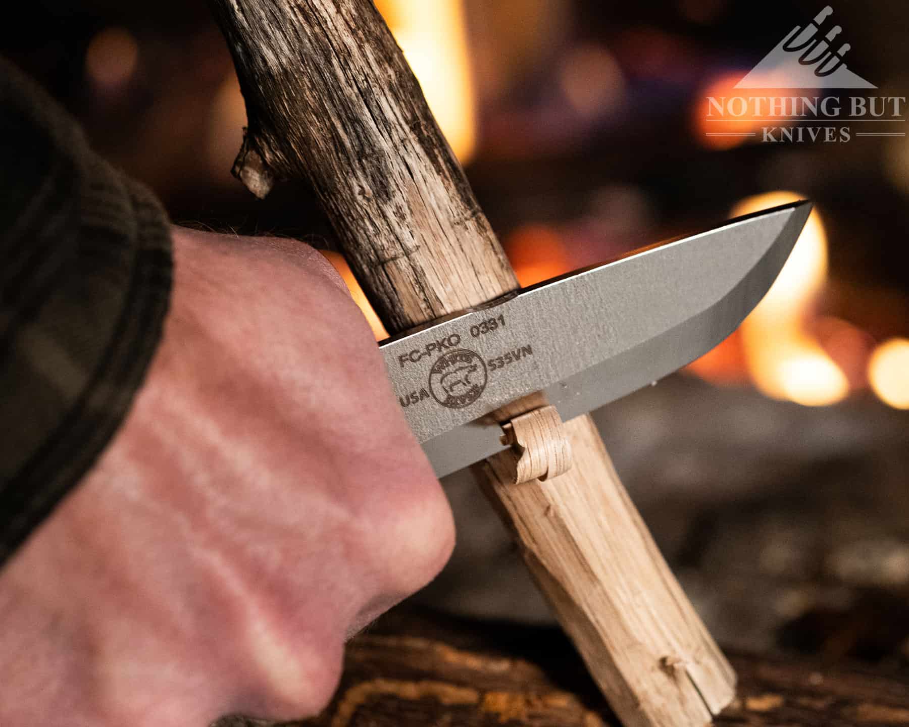 The short blade on the White River puts this squarely in my top 10 list of best survival knives. It is ideally sized for work without being too big to carry.